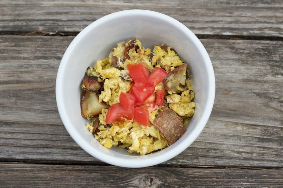 curry powder scrambled eggs camping