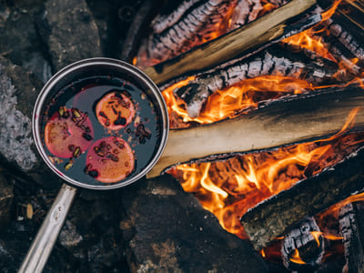 Easy Campfire Recipes for a Memorable and Savory Outdoor Experience
