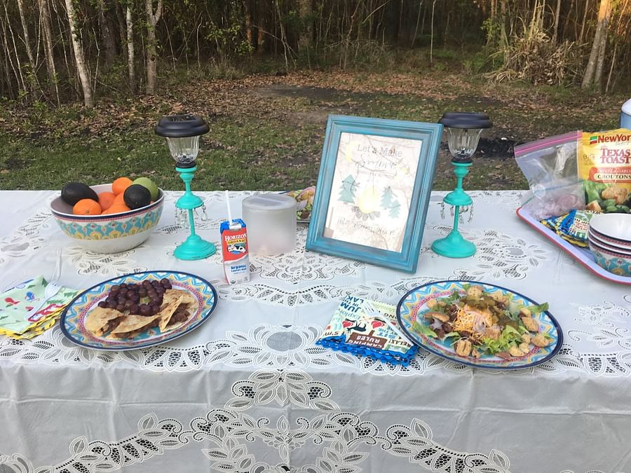 Low Carb Camping Meals Displayed on a Picnic Table